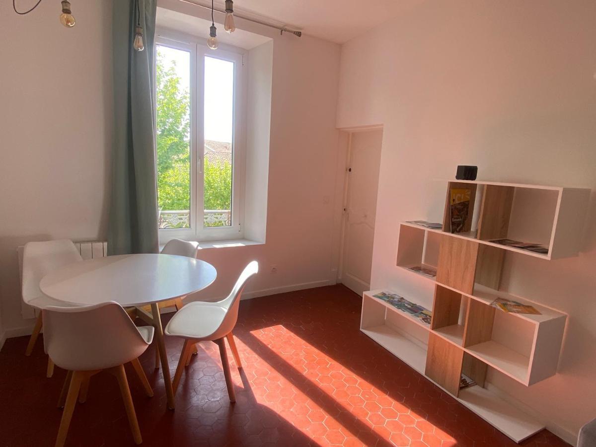 Charmant T3 Dans Le Centre Historique Apartment Manosque Ngoại thất bức ảnh