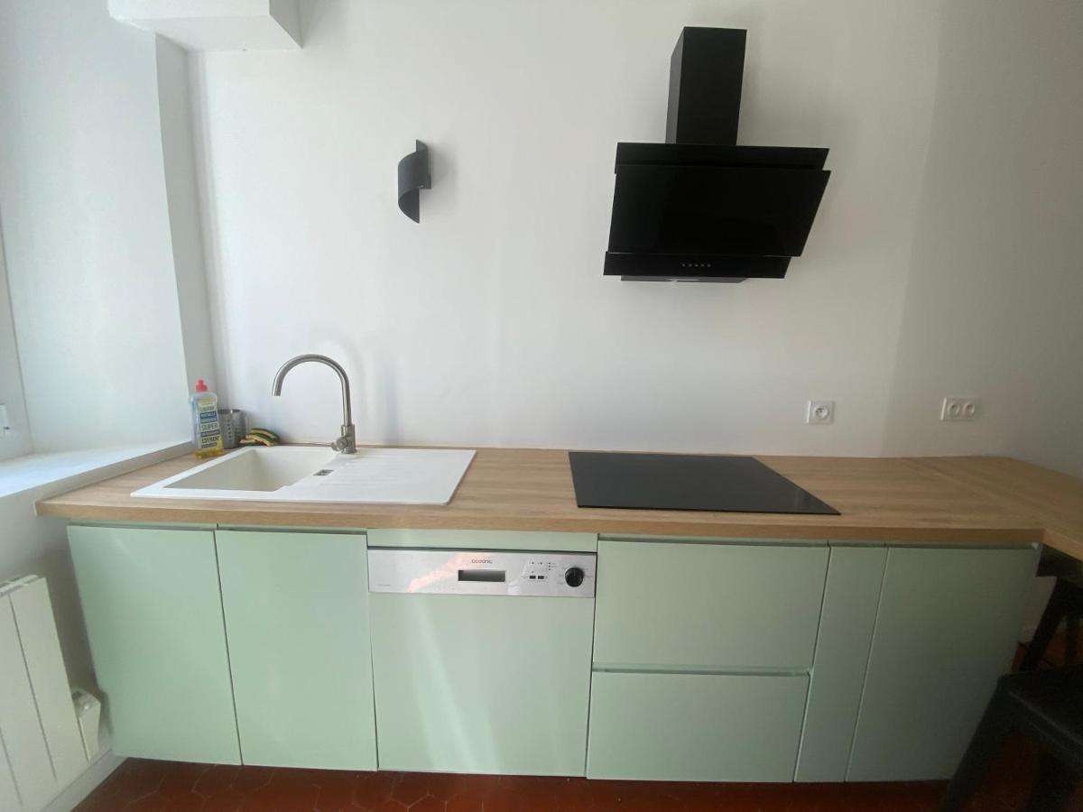Charmant T3 Dans Le Centre Historique Apartment Manosque Ngoại thất bức ảnh