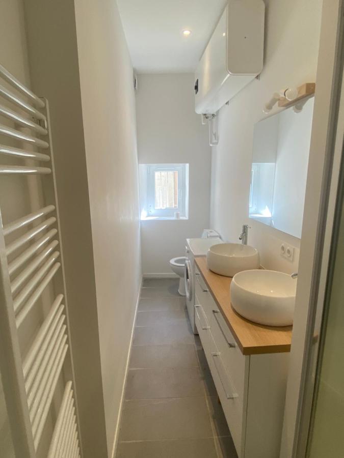 Charmant T3 Dans Le Centre Historique Apartment Manosque Ngoại thất bức ảnh